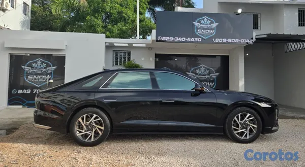 carros - HYUNDAI GRANDEUR 2023 NEGRO 4