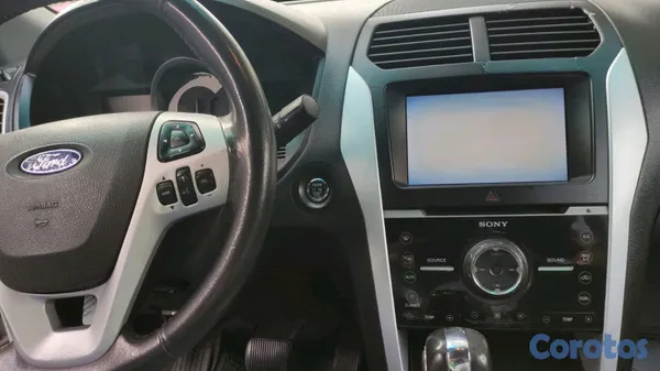 jeepetas y camionetas - Ford Explorer xlt 2012 5