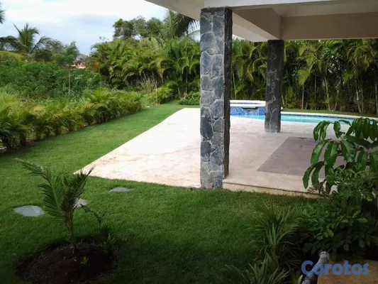 casas vacacionales y villas - Exclusiva Villa en Venta, Juan Dolio 4