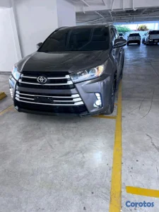 Toyota higlander xle 2019