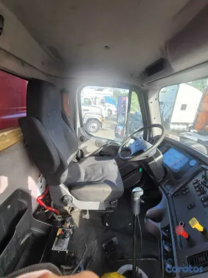 camiones y vehiculos pesados - FREIGHTLINER M2 106 AÑO 2016 2