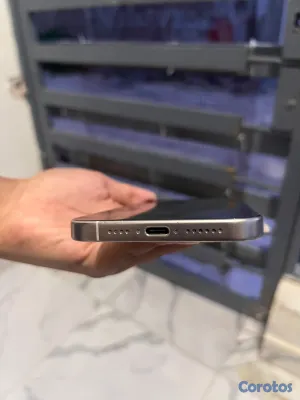 celulares y tabletas - iPhone 15 pro Max  4