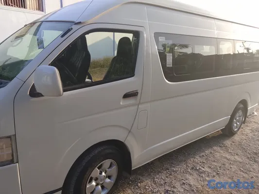 otros vehiculos - Toyota Hiace  3
