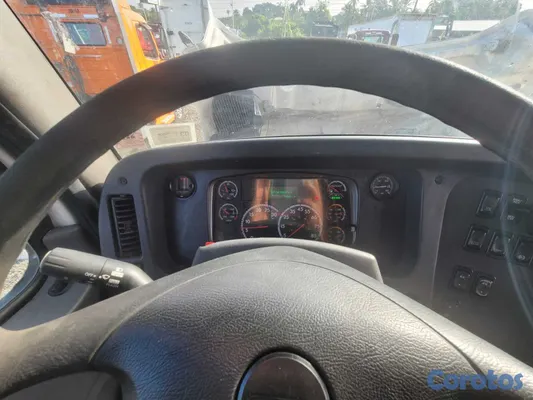camiones y vehiculos pesados - FREIGHTLINER M2 106 AÑO 2016 11