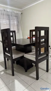 Comedor de pino tratado de 4 sillas 