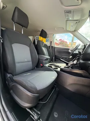 jeepetas y camionetas - Kia Soul LX 2022 9