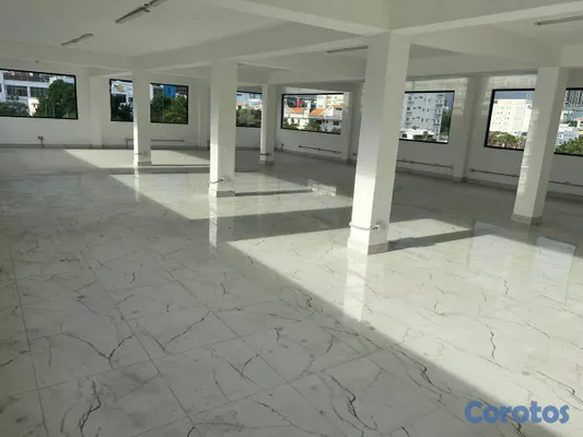 oficinas y locales comerciales - Alquilo local u oficina en Bella Vista 7