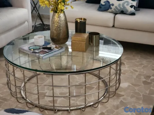 muebles y colchones - Mesa de centro redonda usado 3