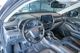 jeepetas y camionetas - Toyota higlander xle clean carfax 2020 7