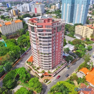 apartamentos - En Alquiler Apartamento en la Esperilla Piso 9 con vista 5