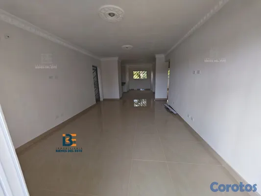 apartamentos - Se Alquila Apartamento GRANDE y Espacioso de Tres  6