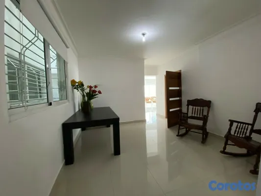 apartamentos - Apartamento En Alquiler En Evaristo Morales  2
