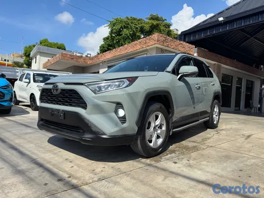 jeepetas y camionetas - TOYOTA RAV4 XLE 4WD 2021. 7