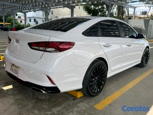 carros - hiunday new rise 2018 5