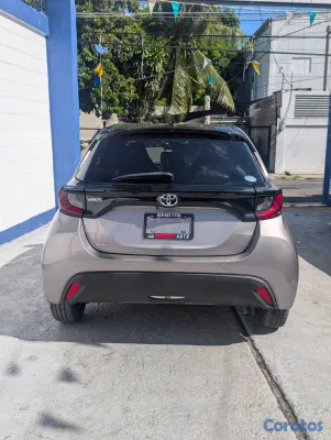 carros - TOYOTA YARIS 2021 13