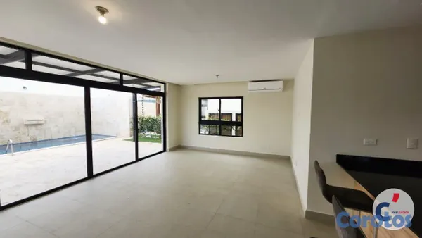 casas - Villa de Lujo de Dos Niveles con Piscina · Ref 140 15