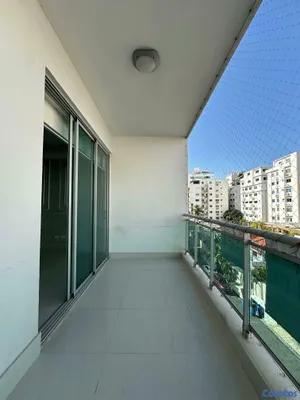 apartamentos - Alquiler apartamento Moderno / Amplio Balcón  5