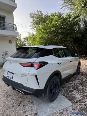 jeepetas y camionetas - Gac Emzoom 2027 + Seguro full Mapfre 1 año 16.900 8