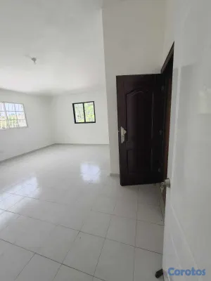 casas - SE VENDE AMPLICA CASA EN COLINAS DE LOS RIOS 12