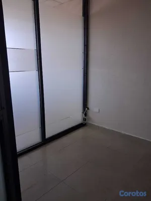 oficinas y locales comerciales - Alquilo Local 65 mts  3er piso para oficina en la  4