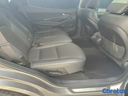 jeepetas y camionetas - 2017 Hyundai Santa Fe Sport 2.0 T Ultimate 7