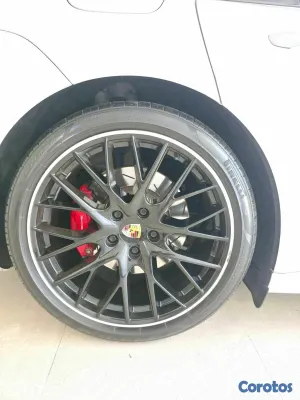 carros - porsche panamera gts 2019 7