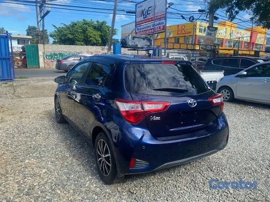 carros - Toyota, Vitz, Año:2020 5