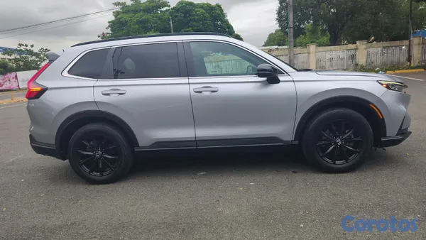 jeepetas y camionetas - Honda CR-V Hybrida Sport AWD L 5