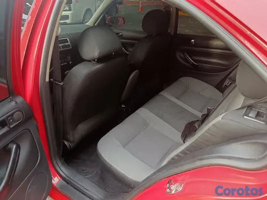 carros - Volkswagen Jetta  4