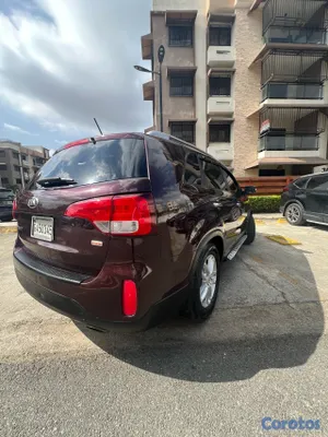 jeepetas y camionetas - Kia sorento sin detalles, en perfecta condiciones.  5