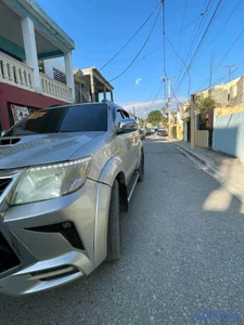Toyota fortuner 2008 como nueva poco uso.