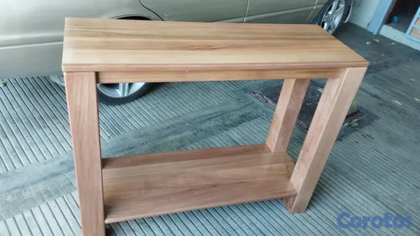 muebles y colchones - Credenza con Repisa para Recibidor (Como Nuevo). 3