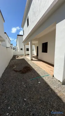 casas - Residencial Shalom VII | Casas Modernas con Piscina y Áreas Recreativas 9