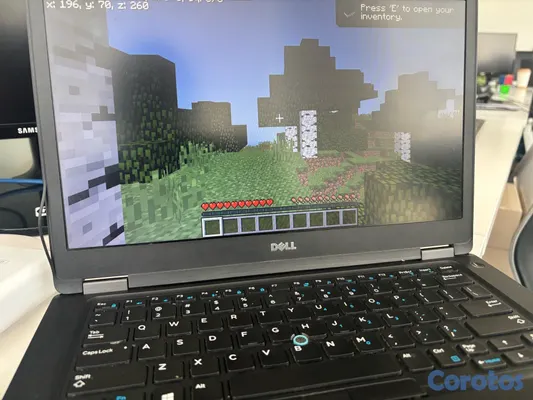 computadoras y laptops - Laptop para estudio y juegos gama baja al por mayor y al detalle  2