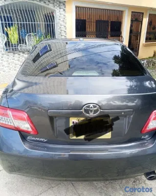 carros - Toyota Camry LE año 2010 6