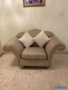 Sillón en tela jacquard