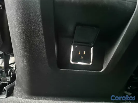 jeepetas y camionetas - CHEVROLET TAHOE RST 2021 SOLO 35,226 MILLAS 8