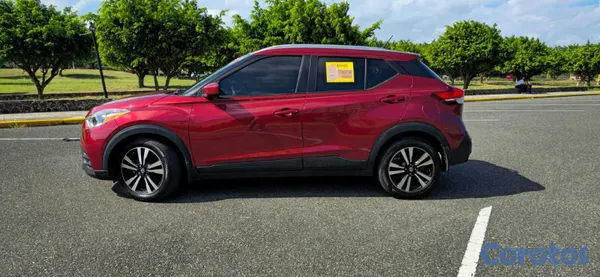 jeepetas y camionetas - NISSAN KICKS SV 2020 RECIEN IMPORTADA CLEAN CARFAX 2