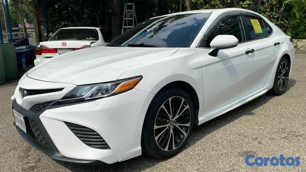 carros - Toyota camry se 2020 8