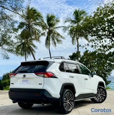 jeepetas y camionetas - Toyota rav4 2025 xle  3