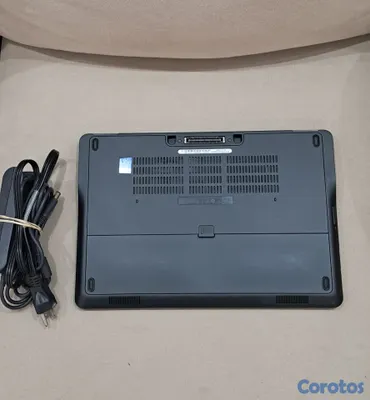 computadoras y laptops - Laptop Dell fina E7450 12GB 256GB SSD i5 2.3Ghz 5