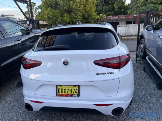 jeepetas y camionetas - Alfa Romeo stelvio 2020 neg 4