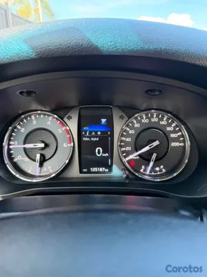 jeepetas y camionetas - Toyota Hilux 2022 2.4  13