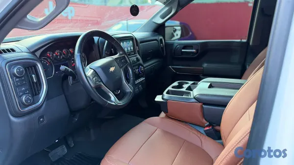jeepetas y camionetas - 2021 Chevrolet Silverado 1500lt duramax diesel v6 3