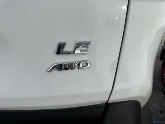 jeepetas y camionetas - Toyota rav4 2021 LE 4x4 (AWD) plussss 16