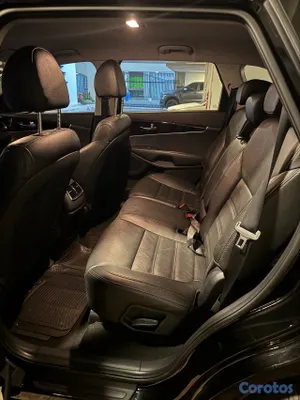 jeepetas y camionetas - Kia Sorento LX 2019 8