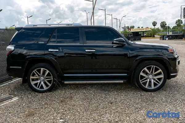 jeepetas y camionetas - Toyota 4runner limited 2016 10