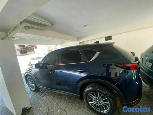 jeepetas y camionetas - Mazda CX5 Full Touring 2017 5