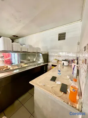 oficinas y locales comerciales - Alquilo Local 3 Niveles 800 Mts en Av. Luperón, Sa 9