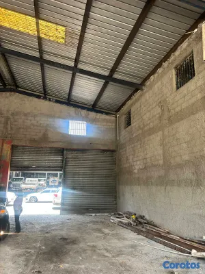 oficinas y locales comerciales - ALQUILER DE NAVE INDUSTRIAL VILLA JUANA SANTO DOMI 2
